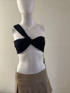 Black One-Shoulder Twist Bandeau Top